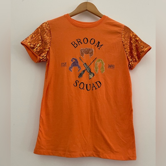 Disney Other - Hocus Pocus BROOM SQUAD organelle sequin t-shirt Disney girls XL extra large 14